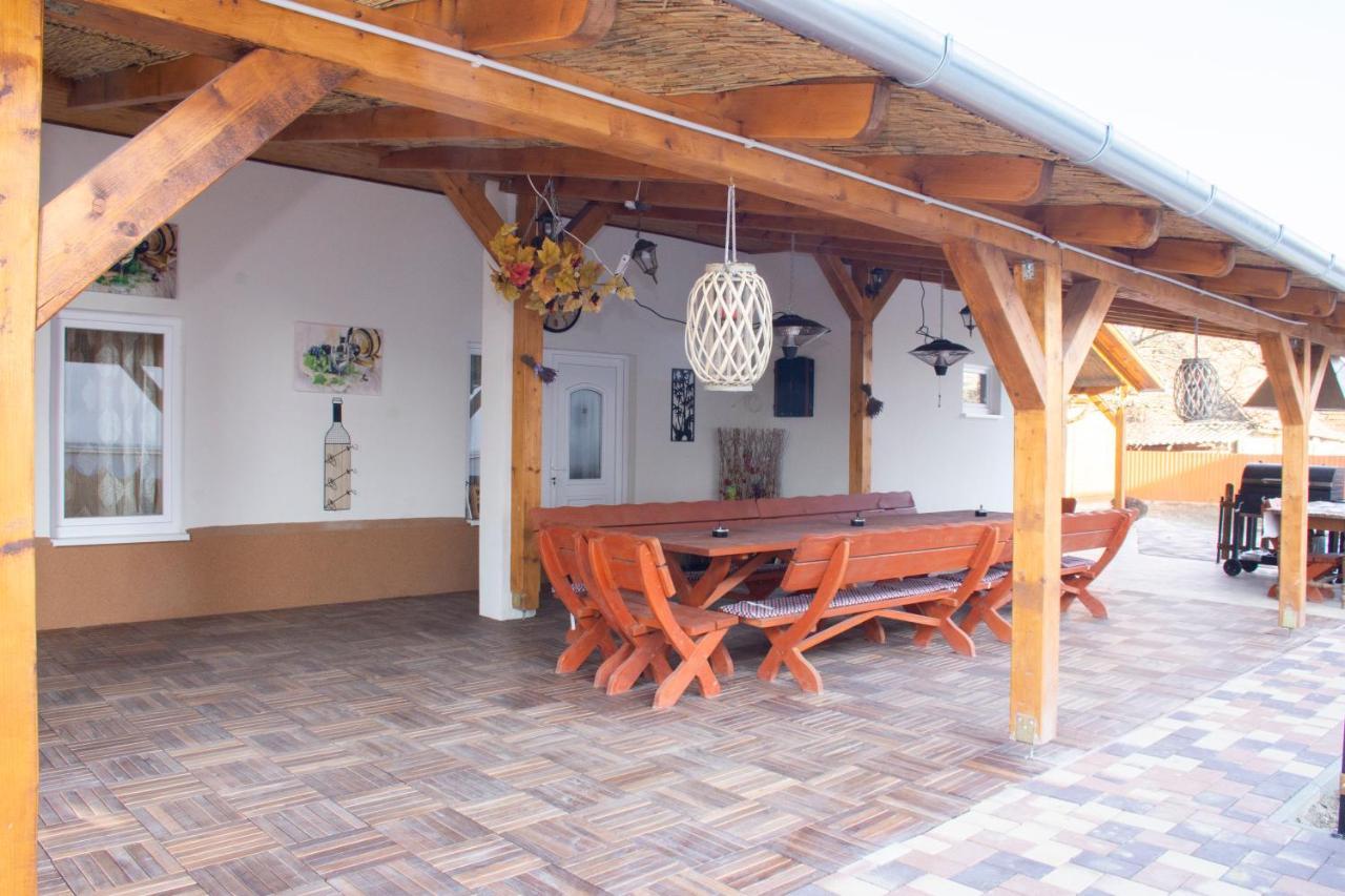 Aranyfuert Vendeghaz Hotel Tokaj Bagian luar foto