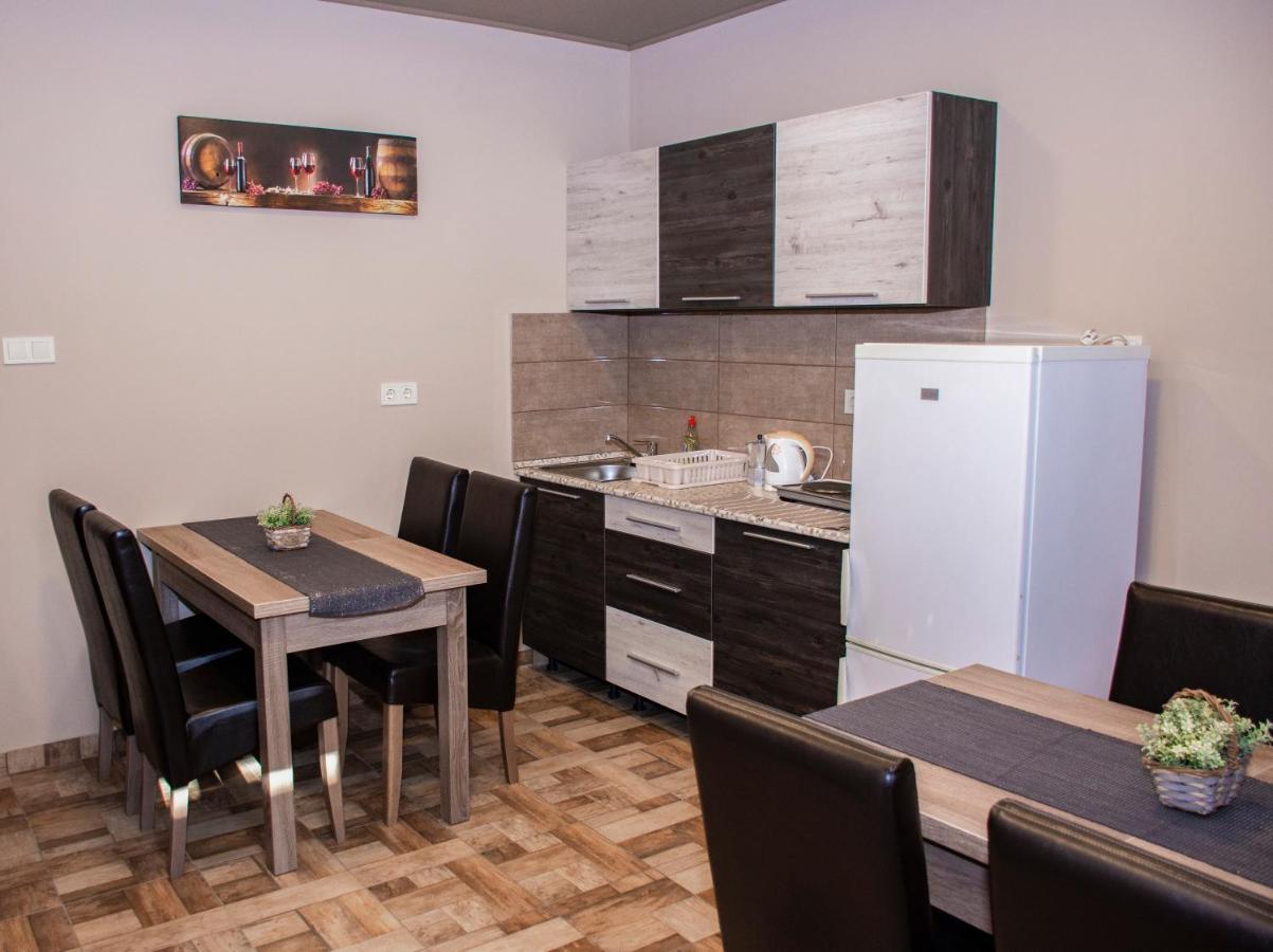 Aranyfuert Vendeghaz Hotel Tokaj Bagian luar foto